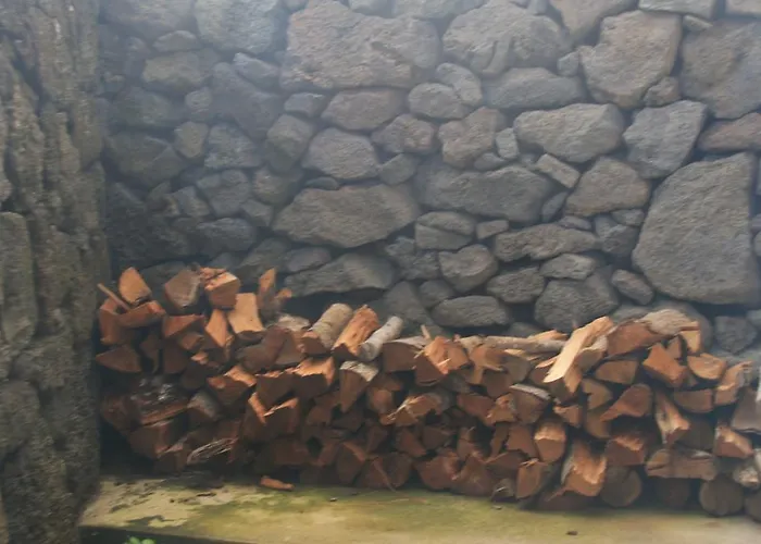 Yes Pico * Santa Luzia (Sao Roque do Pico)